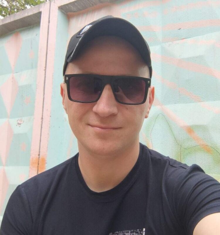  26715756  Dmitry, 35 ,    