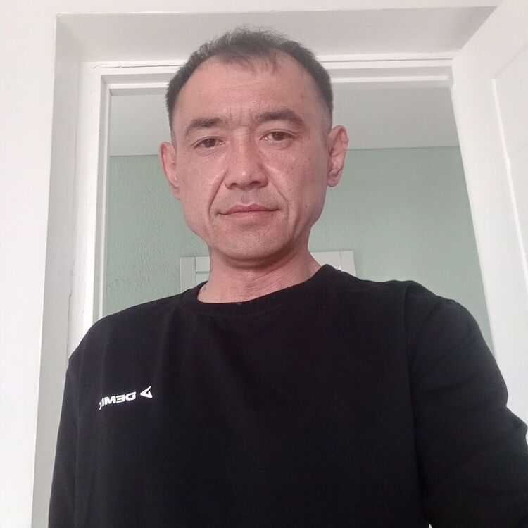  46128606  , 42 ,    