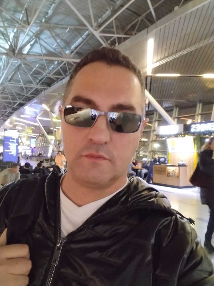  Shoreline,   Lemonich, 45 ,   ,   , c , 