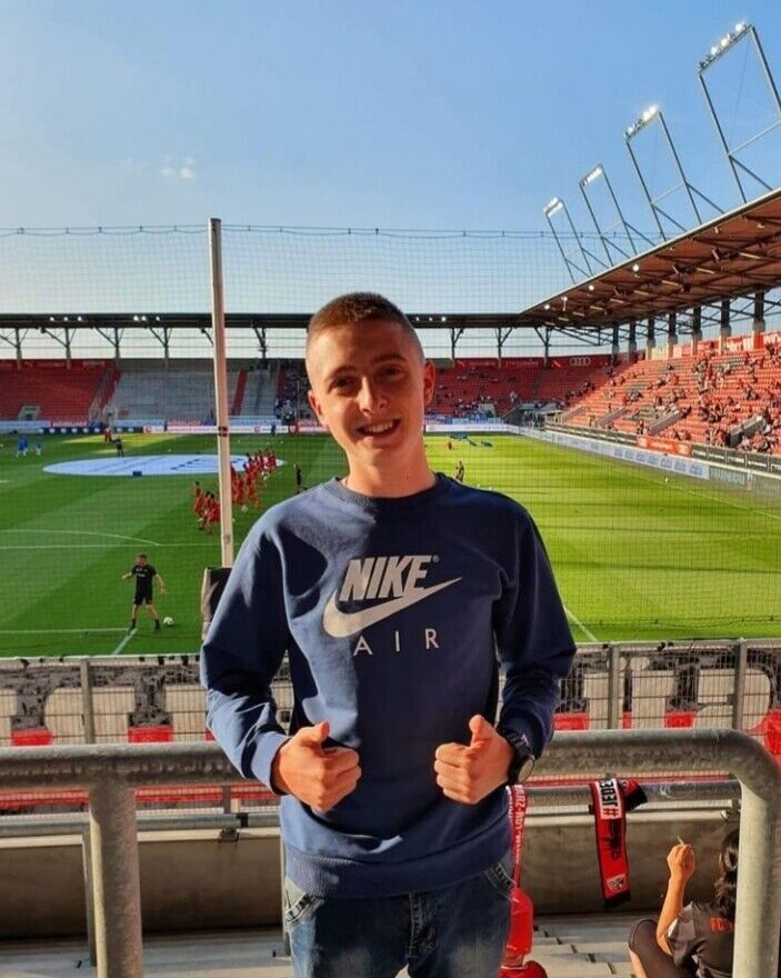  ,   Bogdan, 22 ,   ,   