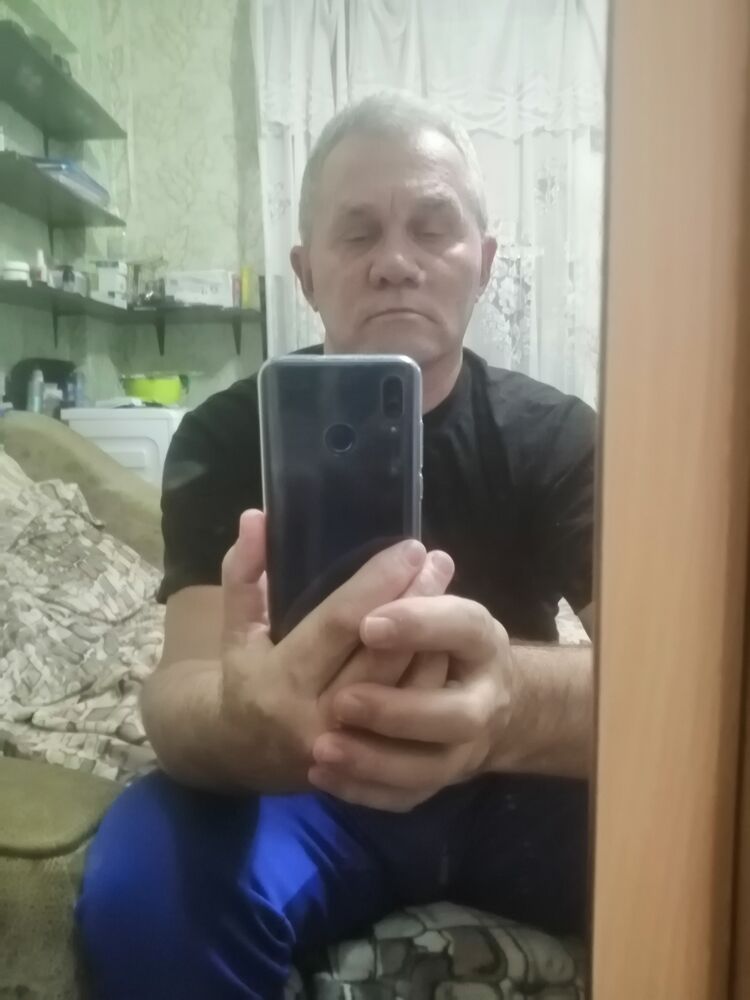  40262496  , 57 ,    