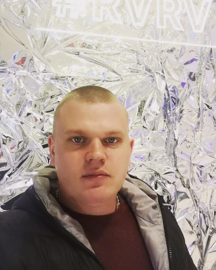  30168466  , 42 ,    