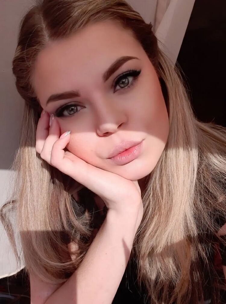  34602756  Alyona, 28 ,     