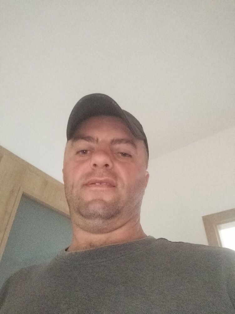  54204526  MIKHAILO, 42 ,    Rychnov Nad Kneznou