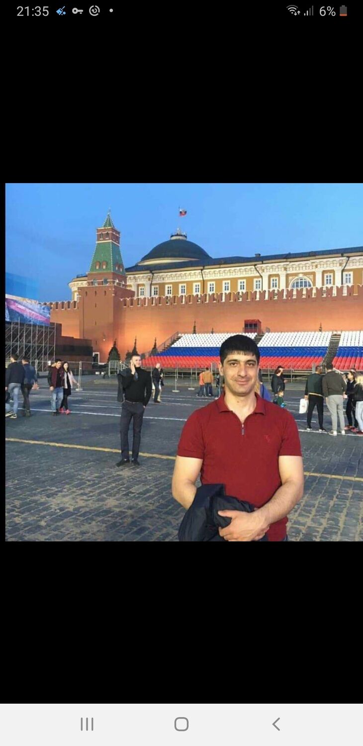  ,   Vahe, 38 ,   ,   
