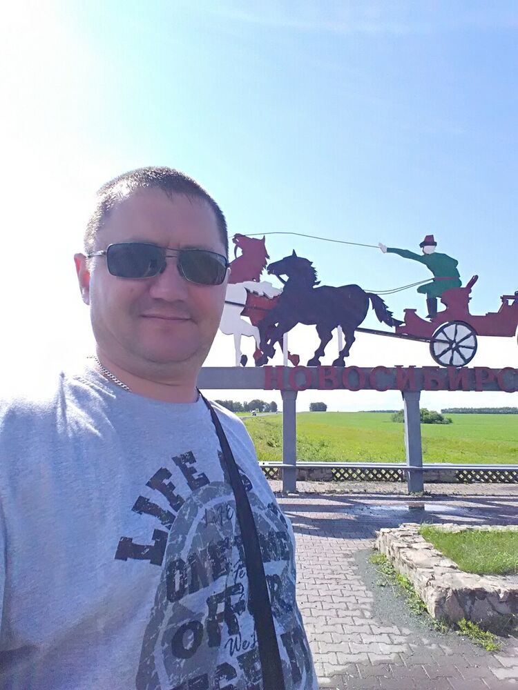 ,   Alex, 45 ,   ,   , c 