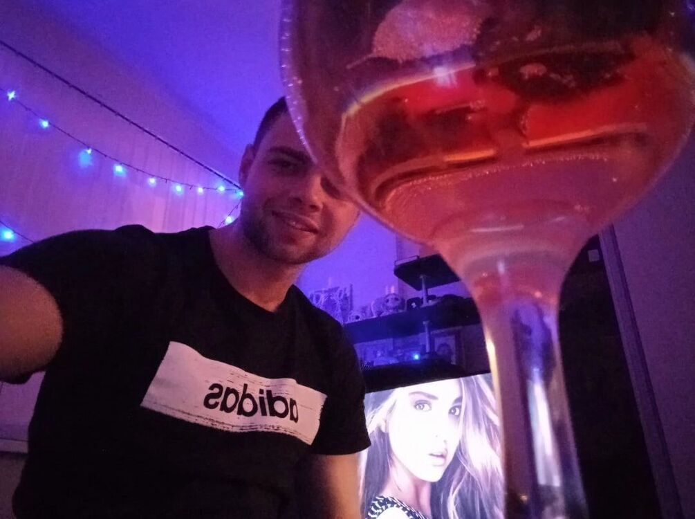 ���� 42424166 ������� �������, 31 ���, ���� ���������� � �����-����������