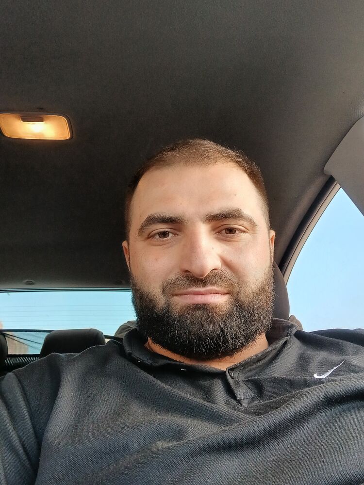  47873486  , 33 ,    