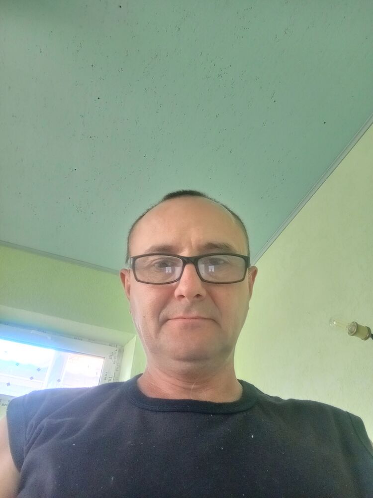  47033166  , 54 ,    