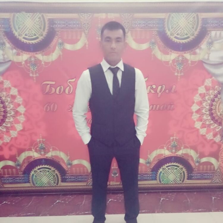  ,   Bekzat, 38 ,   ,   , c 