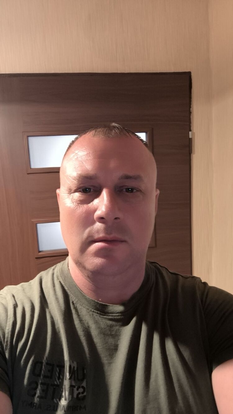  ,   Ruslan, 45 ,   ,   