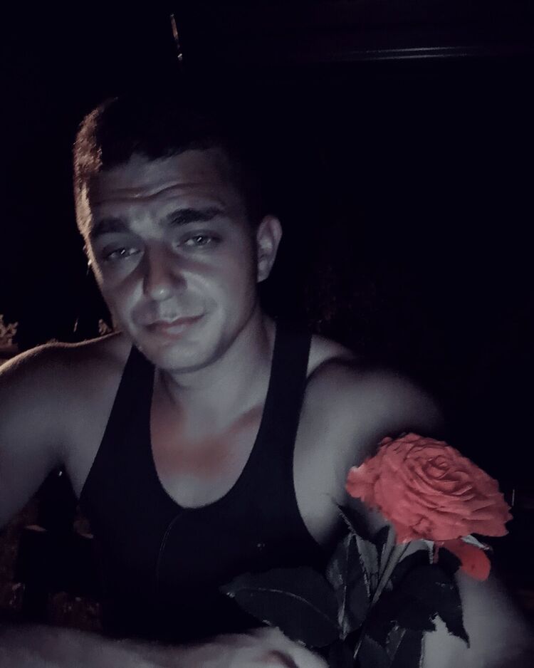 ,   Ilya, 28 ,   ,   