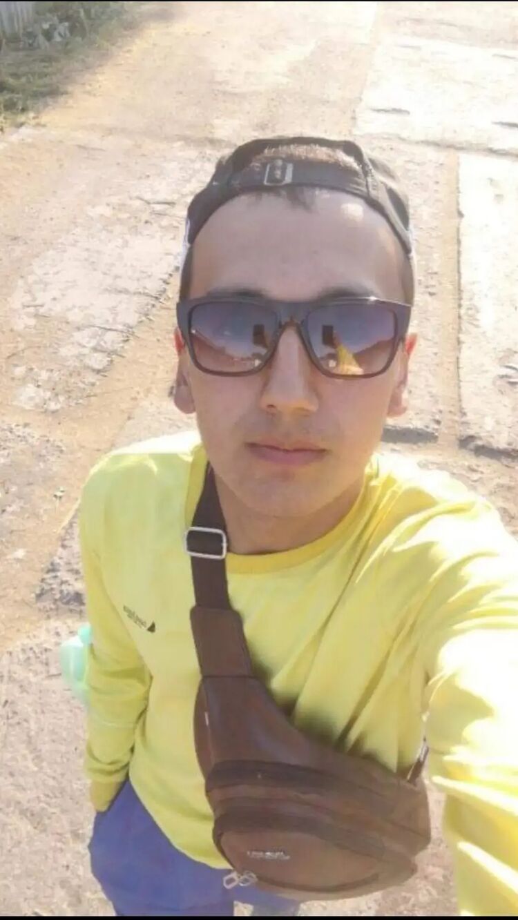  26738976  Ali, 24 ,    -