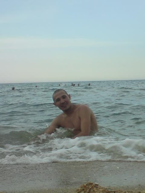  42895846  , 40 ,    