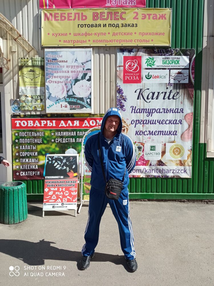  33694406  , 44 ,    