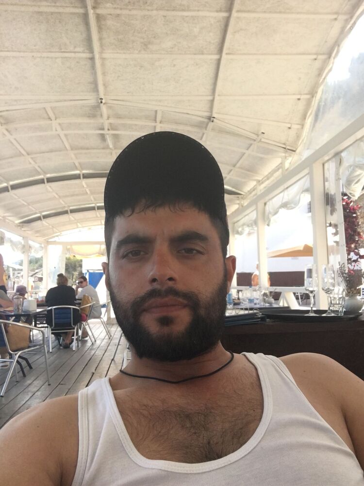  28358706  , 34 ,    