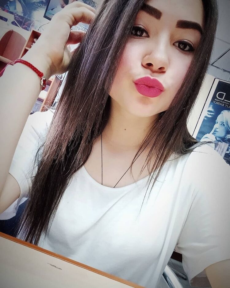  ,   Daniela, 24 ,   ,   , c 