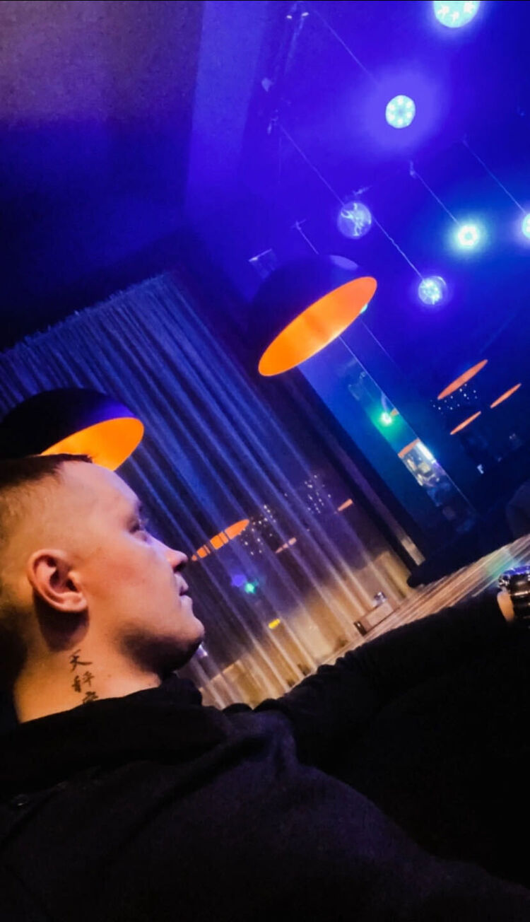 ���� 40932746 ������� �������, 32 ����, ���� ���������� � �����������