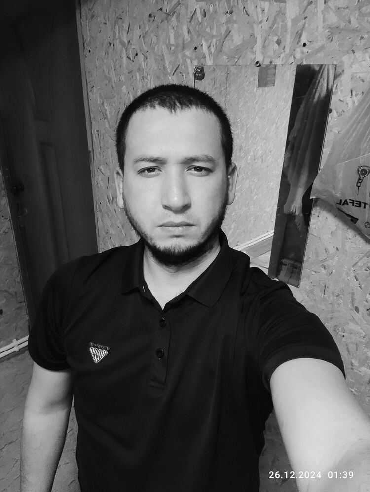  48595436  Ali, 34 ,    