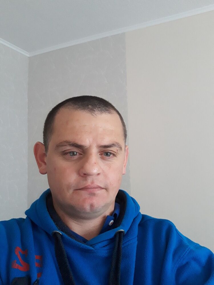  Oldenburg,   Alexander, 41 ,  