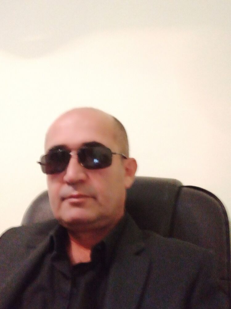  18142086  Komil, 50 ,    