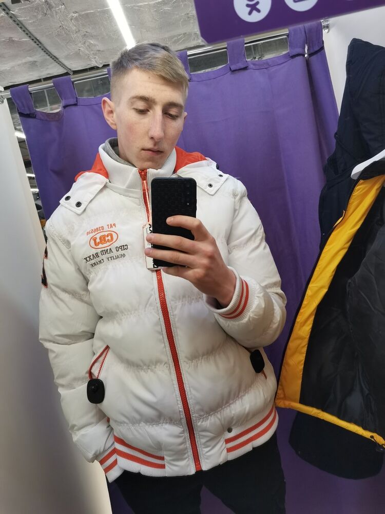  18990886  , 25 ,    