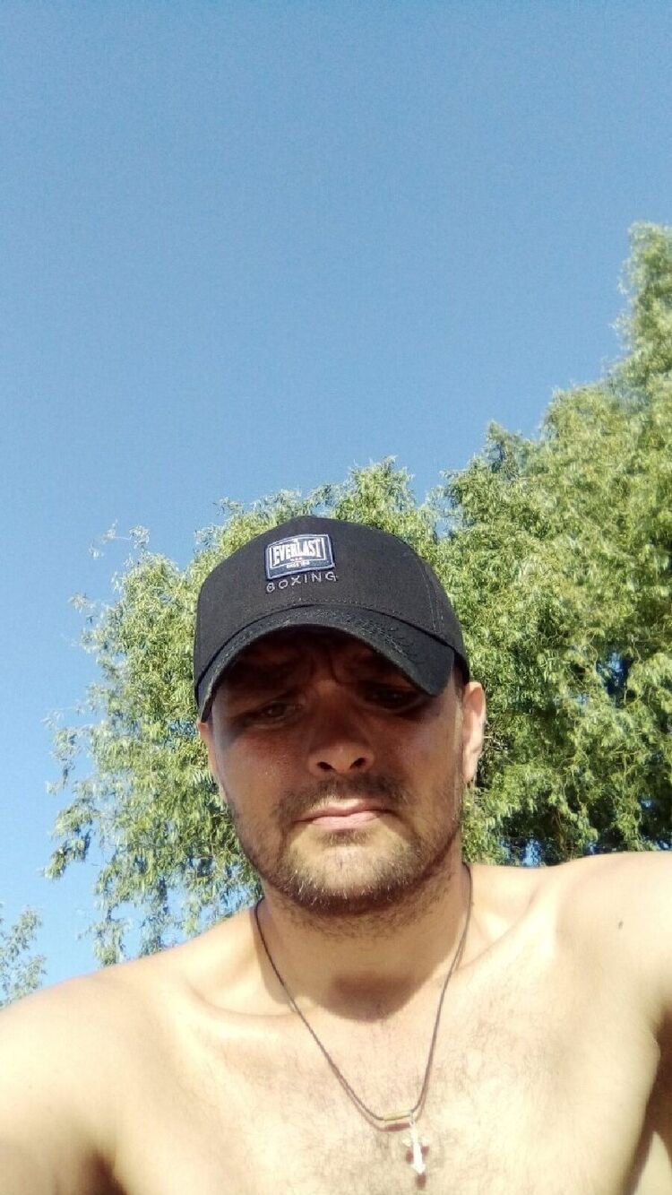  48092096  Sergik, 38 ,    