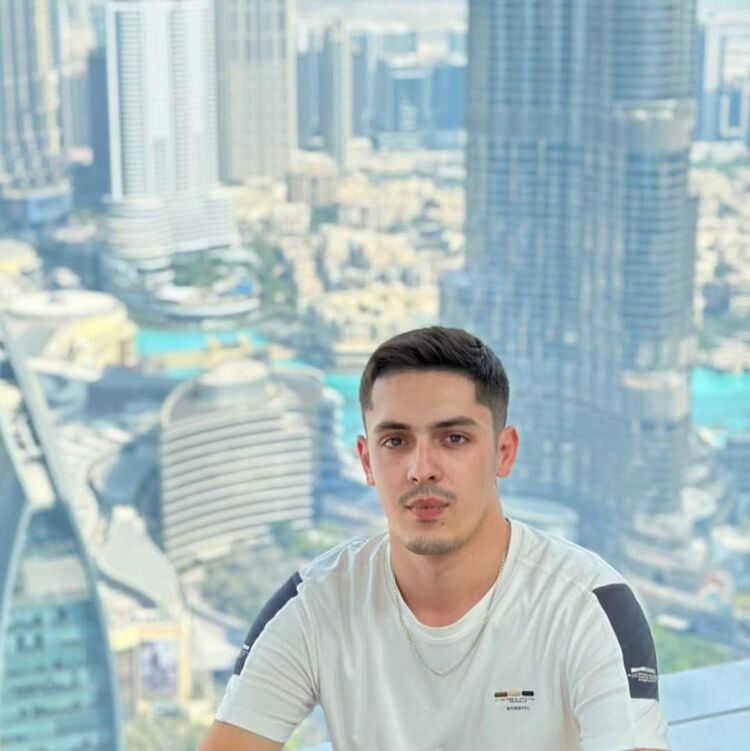  49010746  , 42 ,    