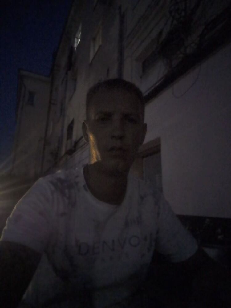  23722746  , 42 ,    