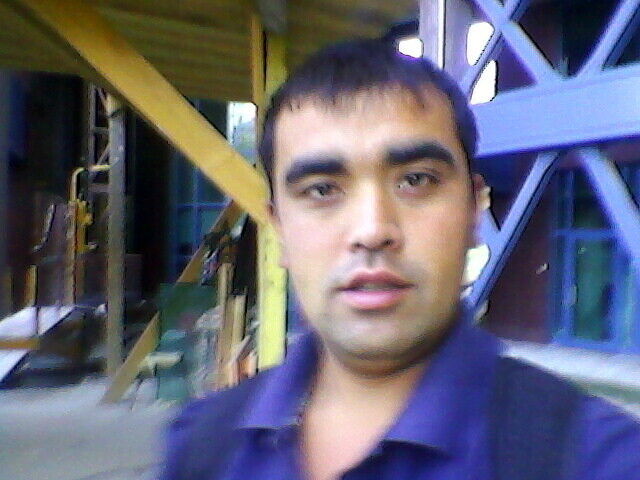  ,   Kamal, 39 ,   