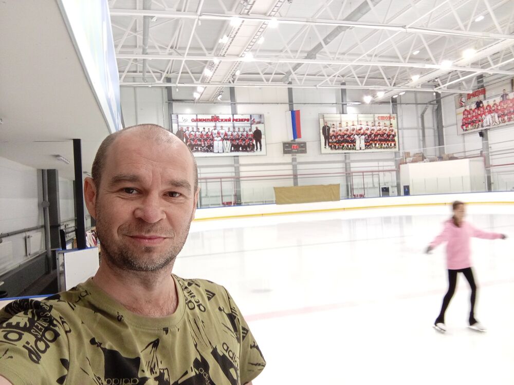  46108156  Ssergss, 100 ,    --