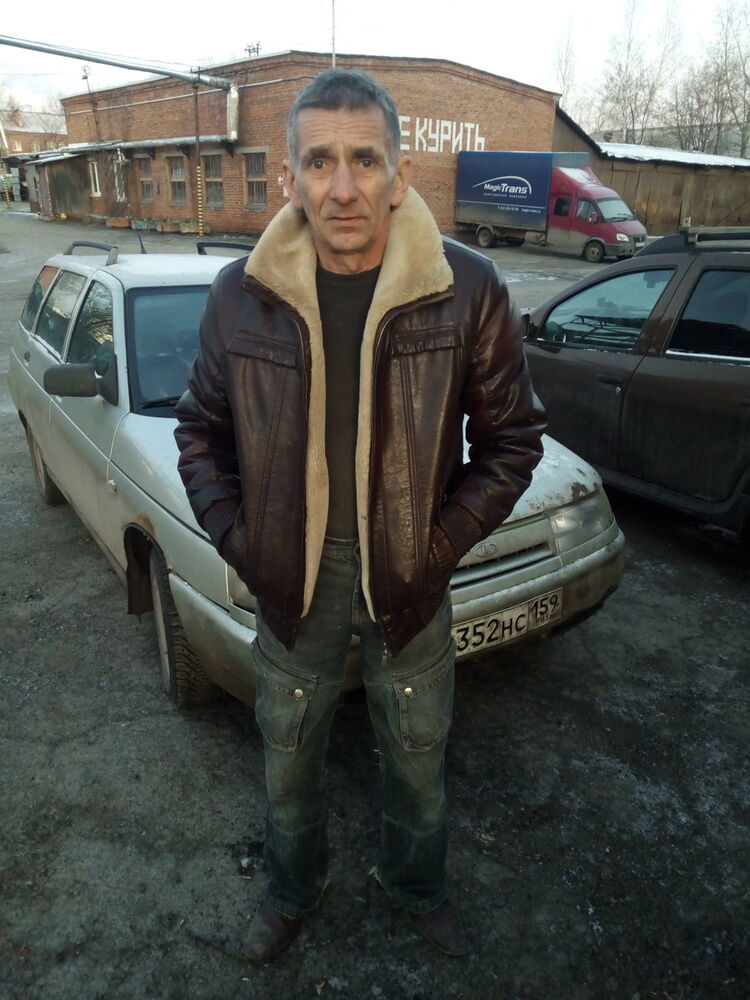  19635216  Vovan, 66 ,    