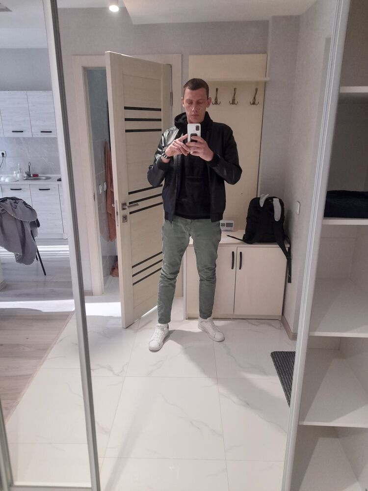  45769486  Alex, 34 ,    -