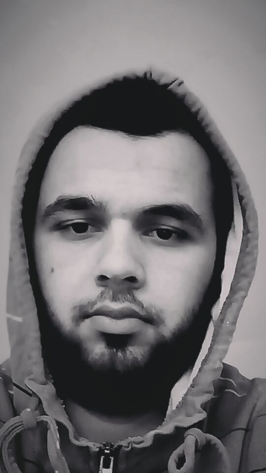  41894496  , 24 ,    