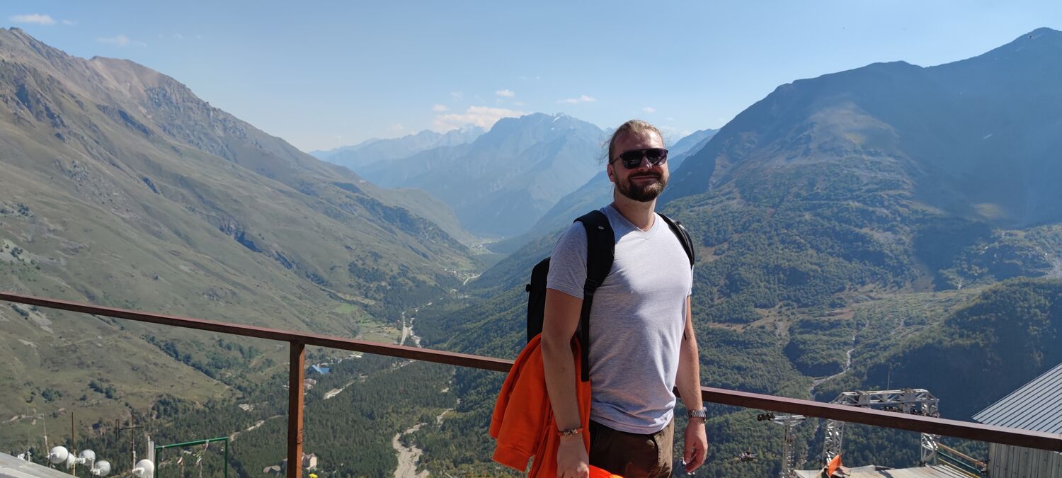  ,   Alex, 35 ,     , c 