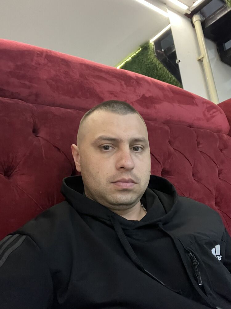  42826046  , 34 ,    