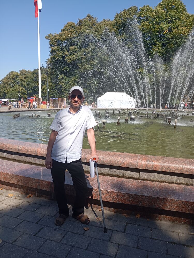  54666756  , 44 ,    -