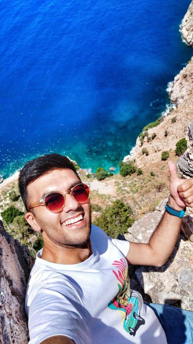  ,   Alik, 32 ,   ,   , c , 