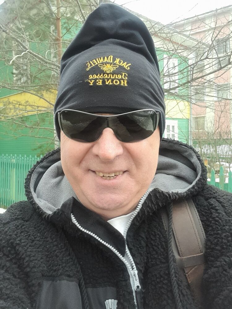  ,   Vyacheslav, 49 ,   ,   , c 