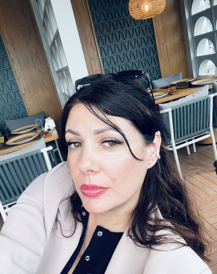  ,   Elen, 40 ,   ,   , 