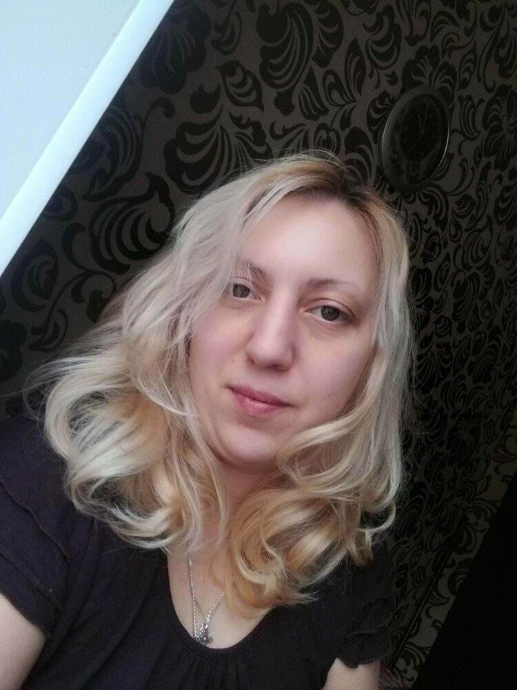  ,   Elena, 37 ,   ,   , c 