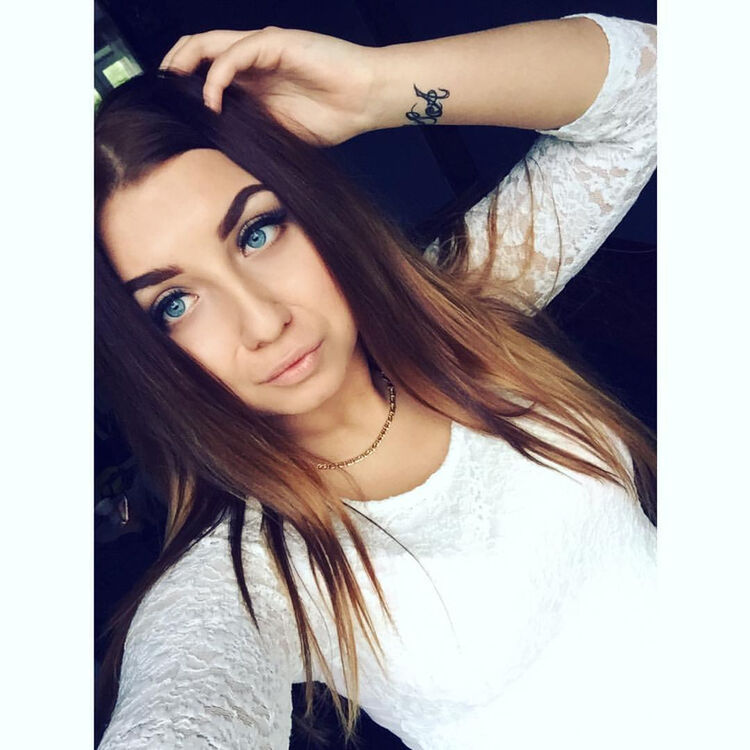  45733376  , 24 ,    