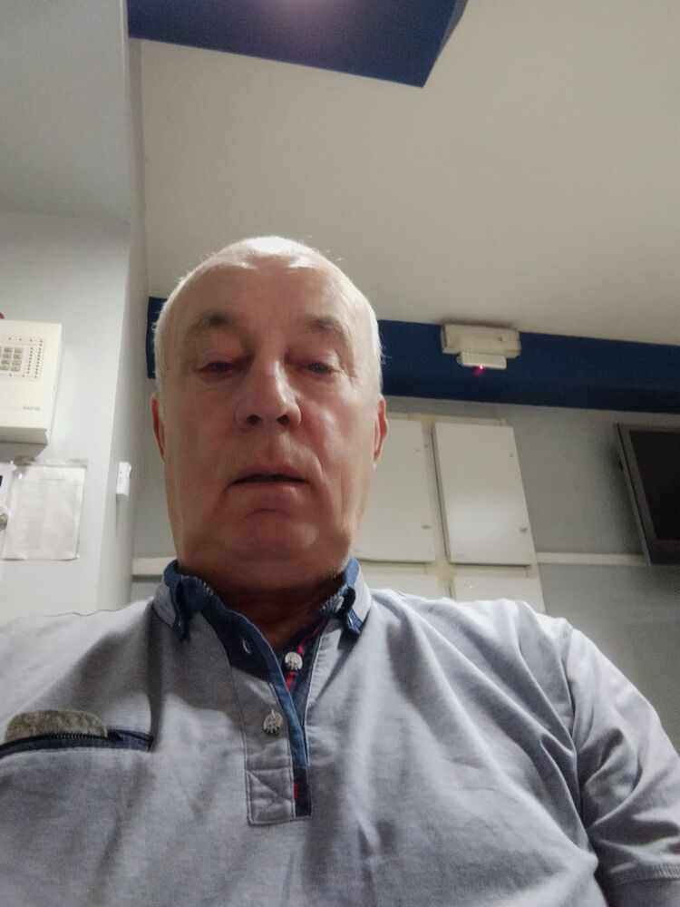  47764846  , 61 ,    