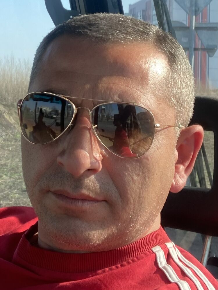  43042726  , 49 ,    
