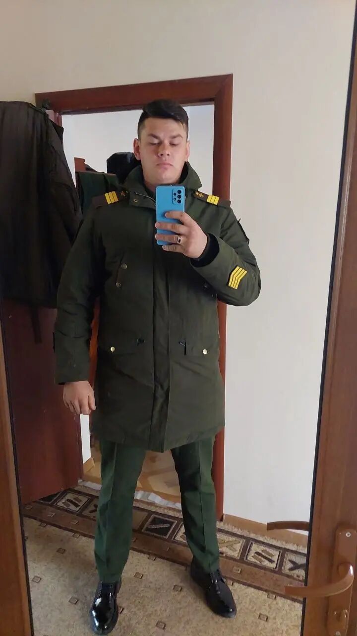 47710536  , 24 ,    