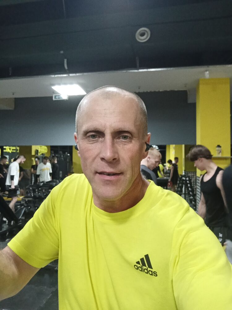  ,   Alexandr, 44 ,   ,   