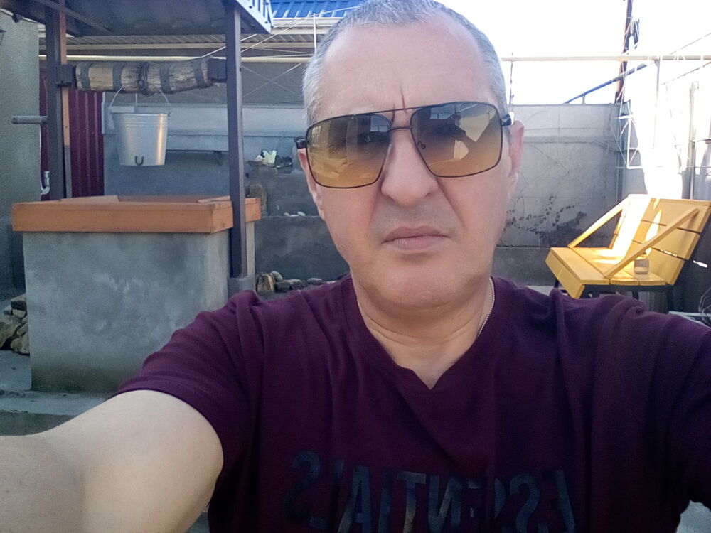  39097616  , 56 ,    