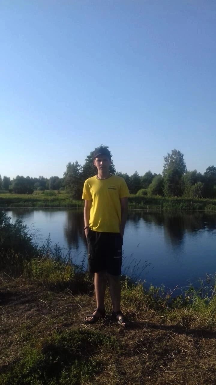  44327766  , 22 ,    