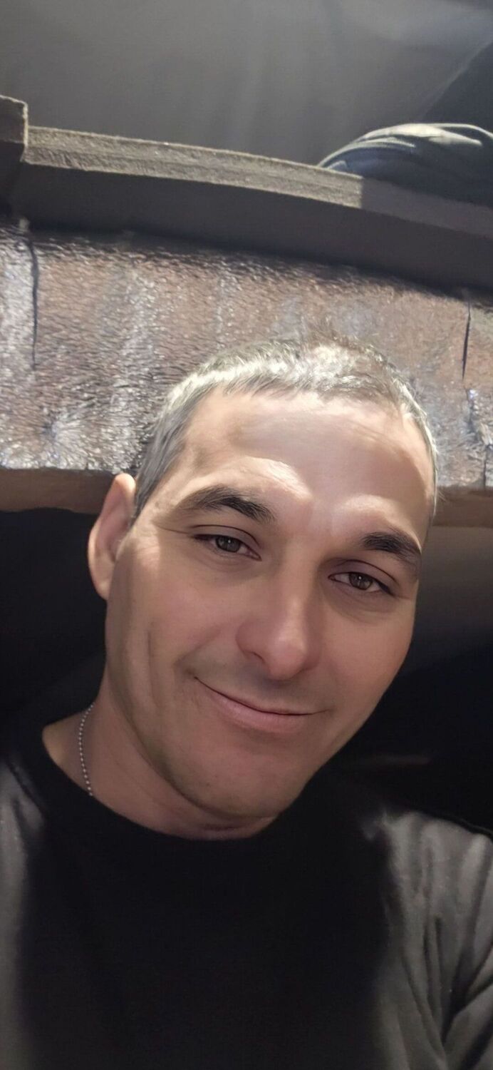  48535286  , 40 ,    