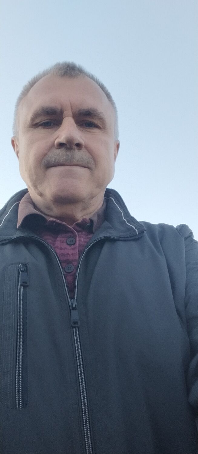  53787466  Sergey, 65 ,    